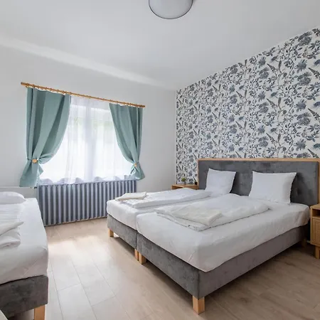 Nyaraló Delfin Szív Háza - Szauna és Jakuzzi *